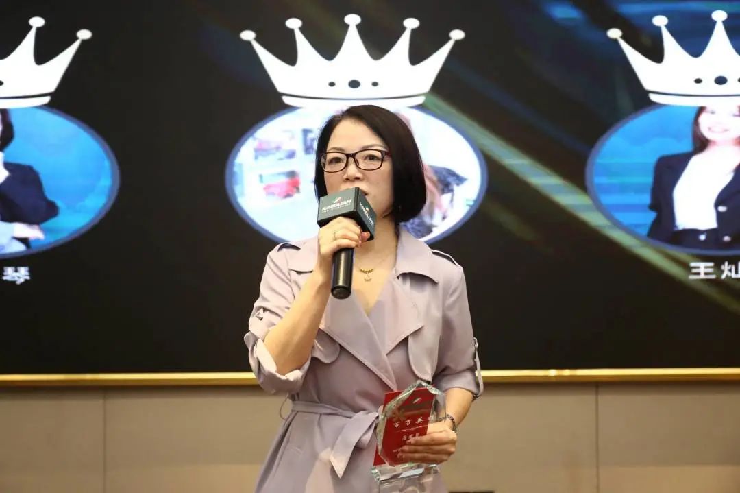 d36fb9a1f128e503db31c14cb42017b2.jpg